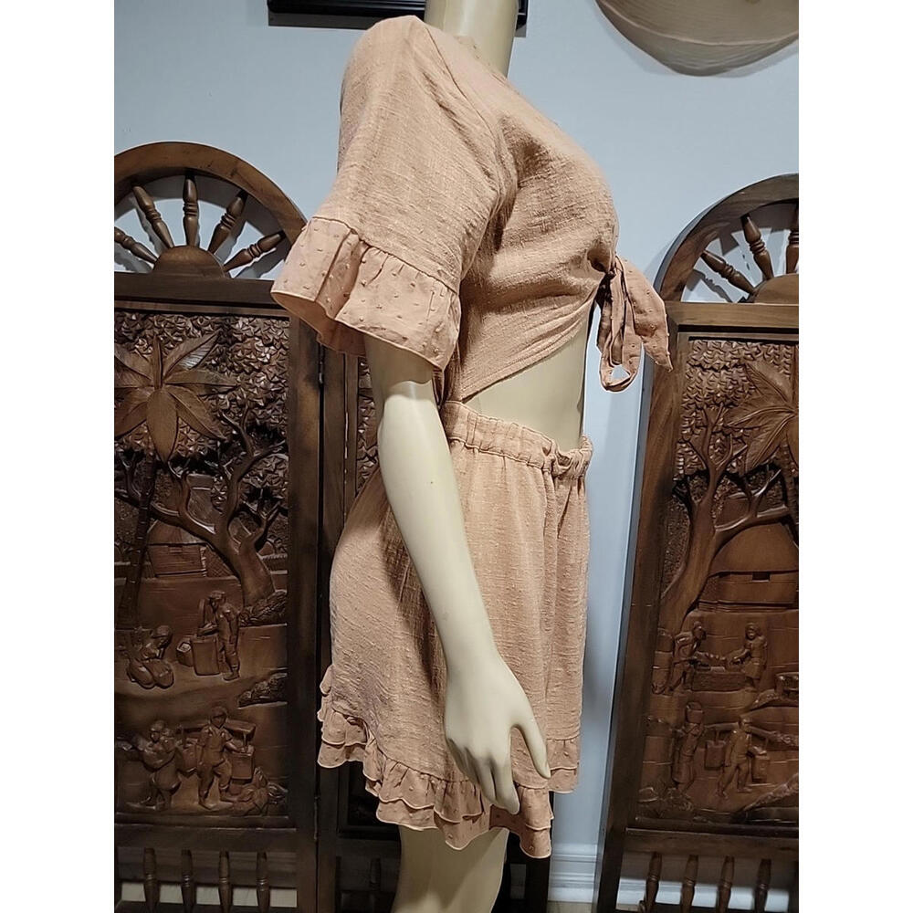 LOVEWAVE Small Town Girl Mini Dress in Taupe Size L Cutout Rufled Hems NEW #C - Picture 4 of 13